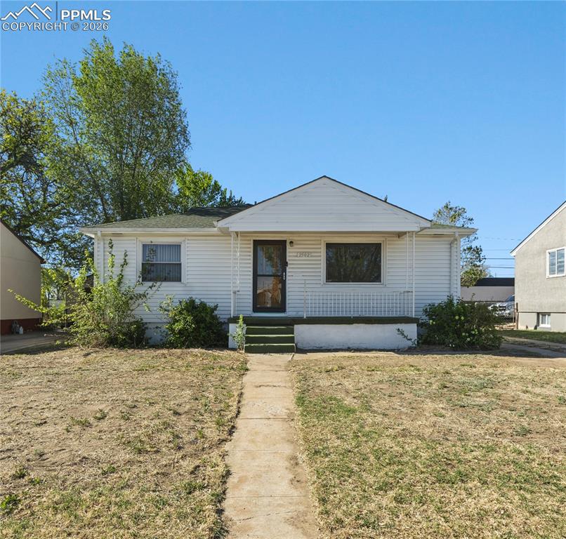 Image 2 of 19: Front of Structure