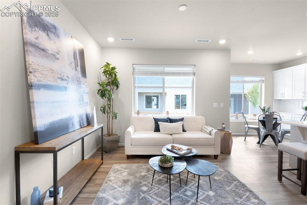 Image 7 of 21: Photos of model home