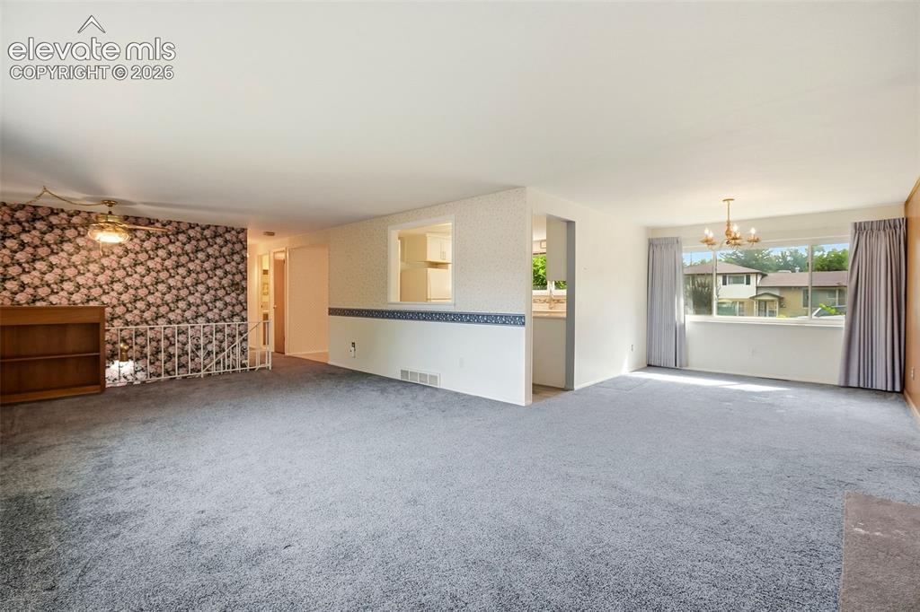 Image 11 of 38: Living Room