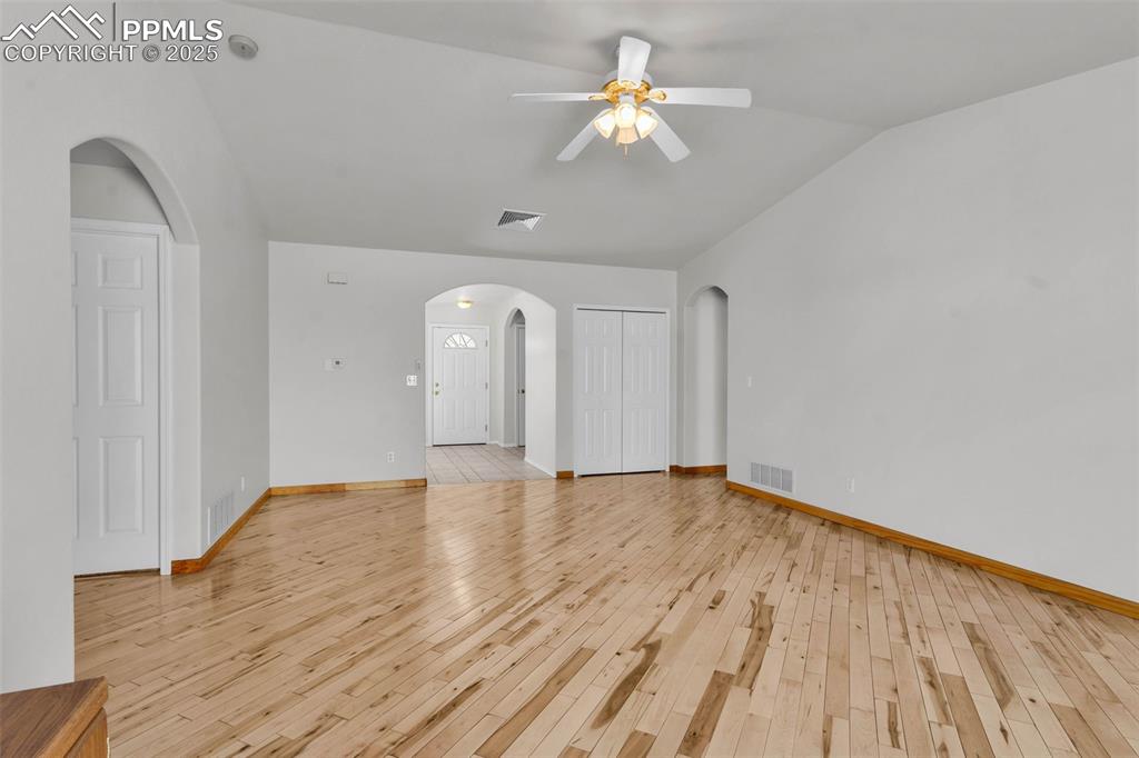 Image 14 of 30: No Description Available