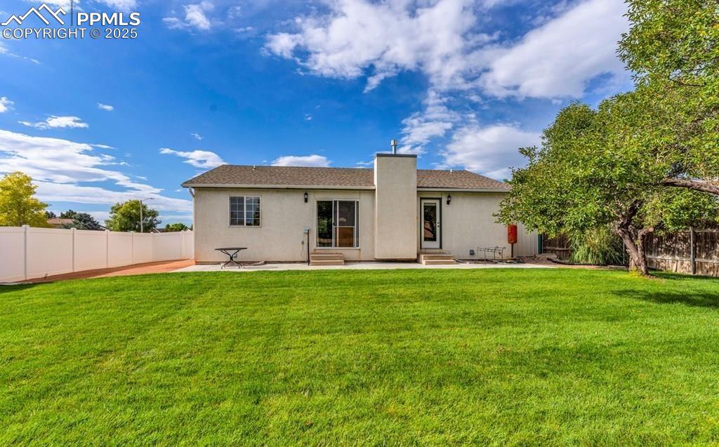 Image 23 of 30: No Description Available