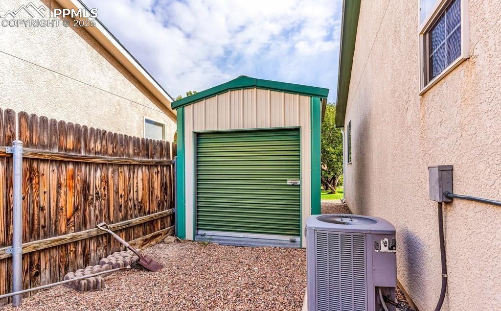 Image 27 of 30: No Description Available