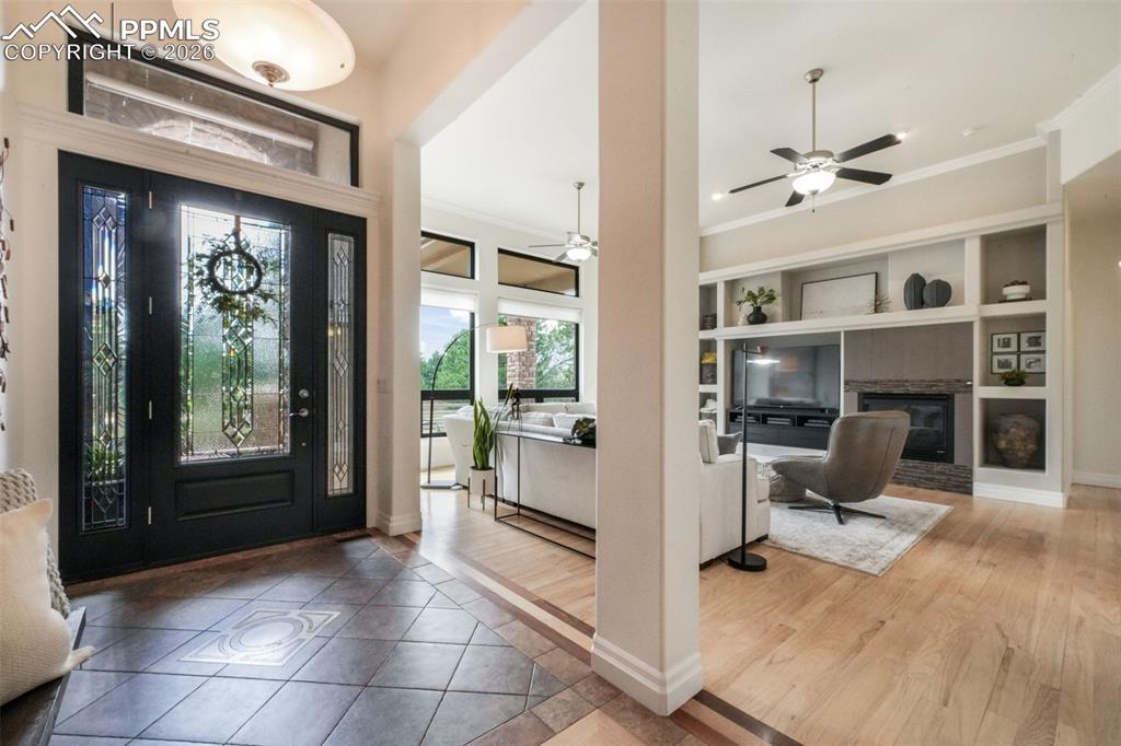 Image 4 of 49: Floor Plan