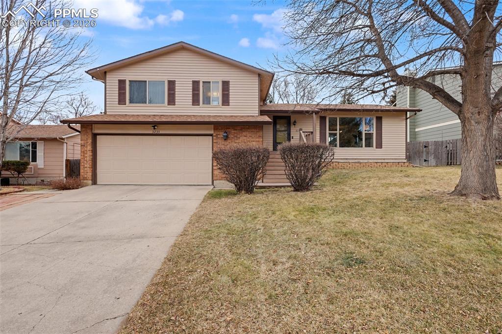 Image 1 of 40: Front of Structure