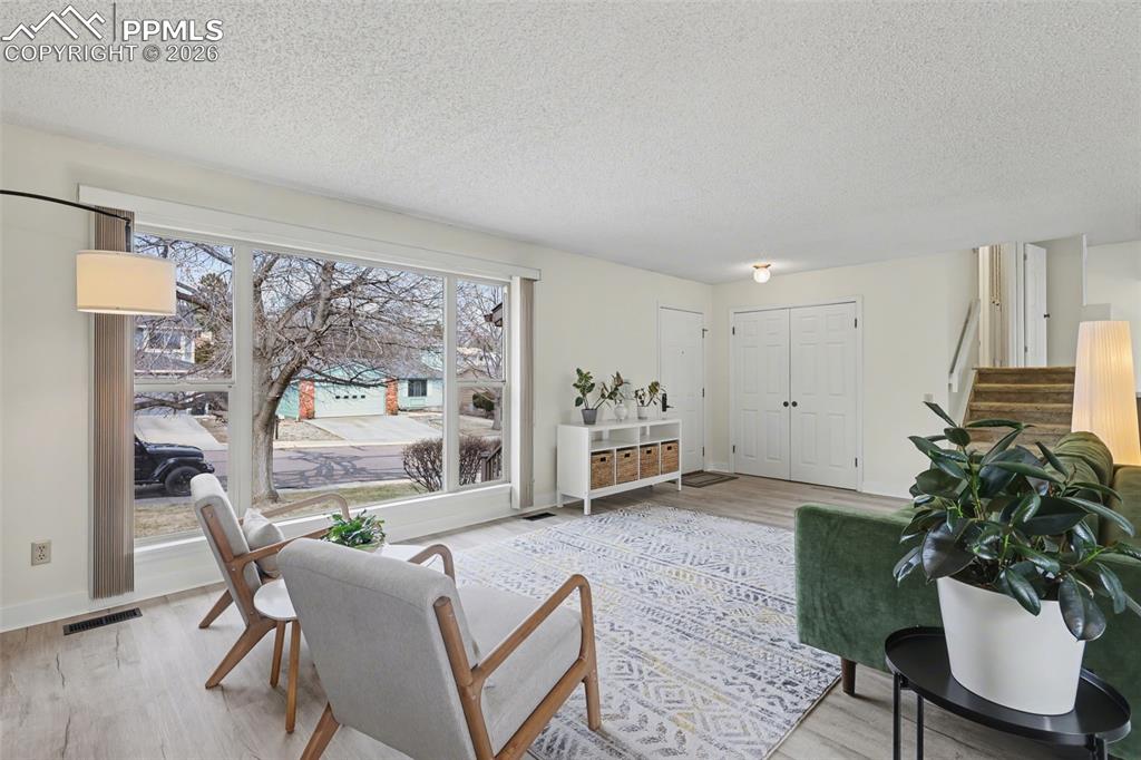 Image 3 of 40: Living Room