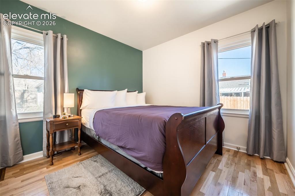 Image 12 of 39: Bedroom