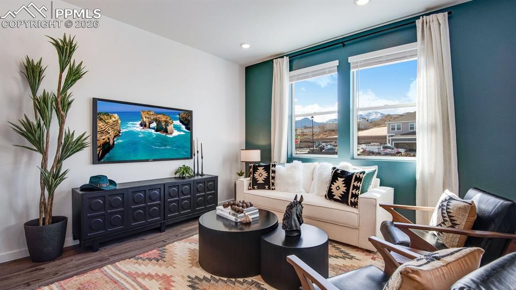 Image 11 of 34: Living Room