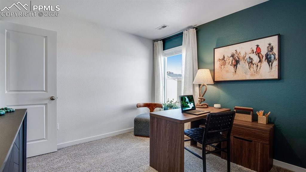 Image 24 of 34: Office