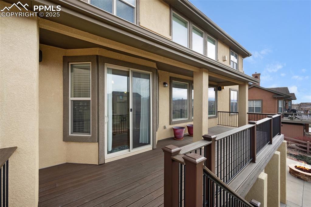 Image 45 of 48: Deck