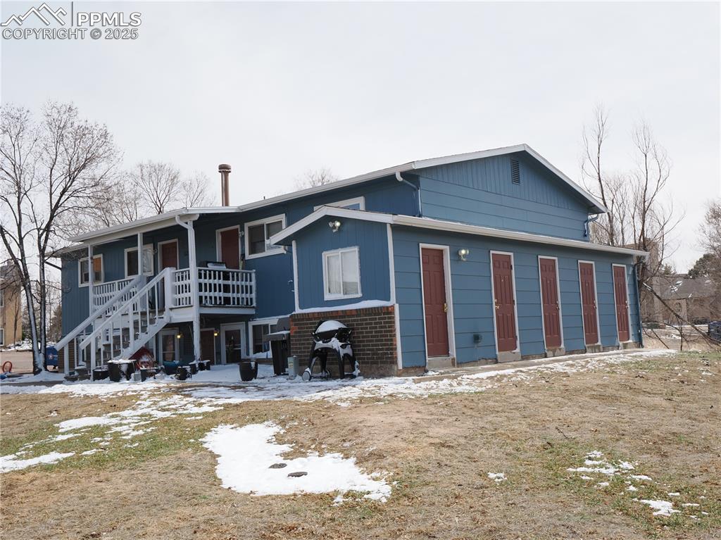 Image 18 of 29: west side of unit 
laundry and storage