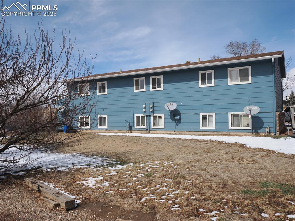 Image 21 of 29: Back of Structure
