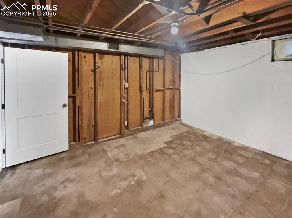 Image 18 of 23: Basement