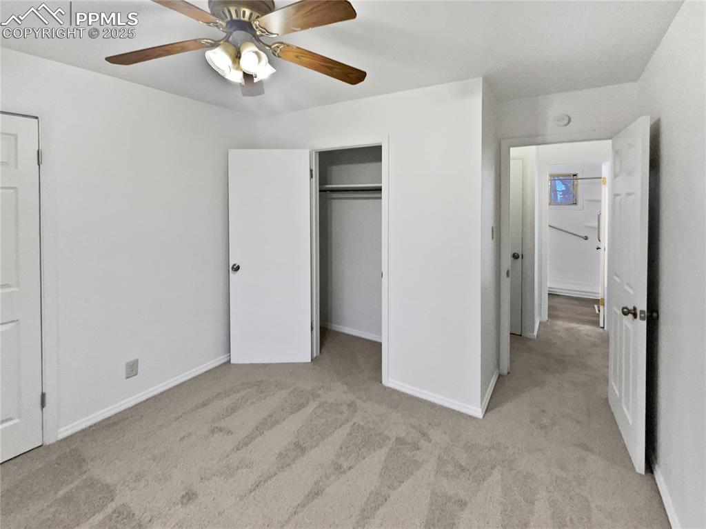 Image 9 of 23: Bedroom