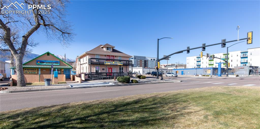 Image 2 of 4: Front of Structure