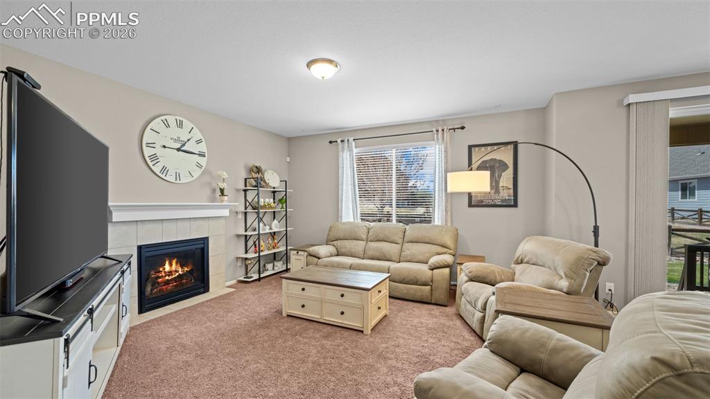 Image 13 of 39: Living Room