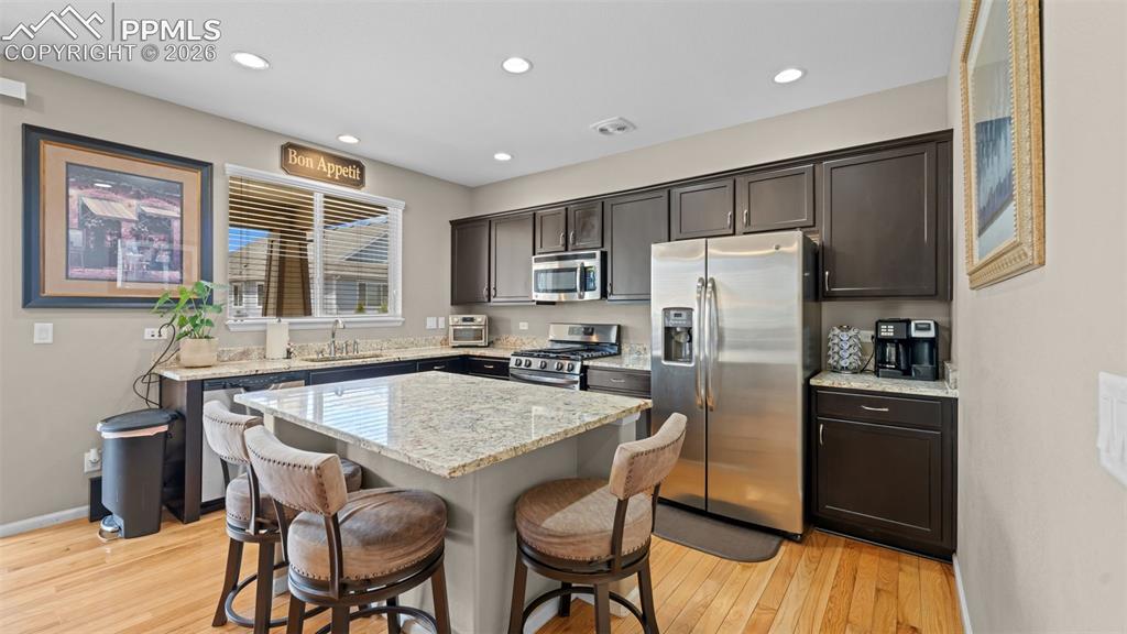 Image 6 of 39: Kitchen