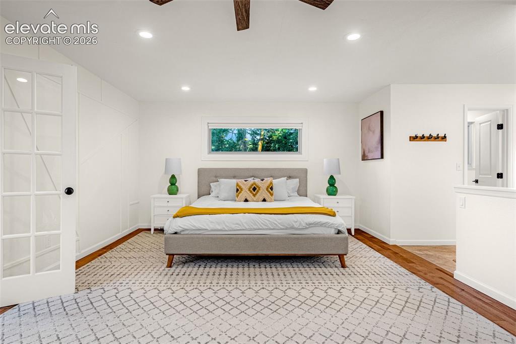 Image 20 of 49: Master Bedroom