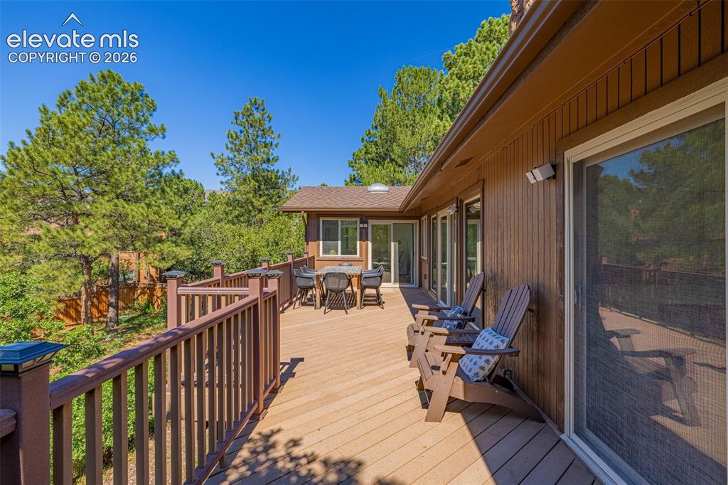 Image 7 of 49: Deck