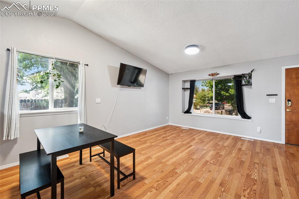 Image 6 of 24: Living Room