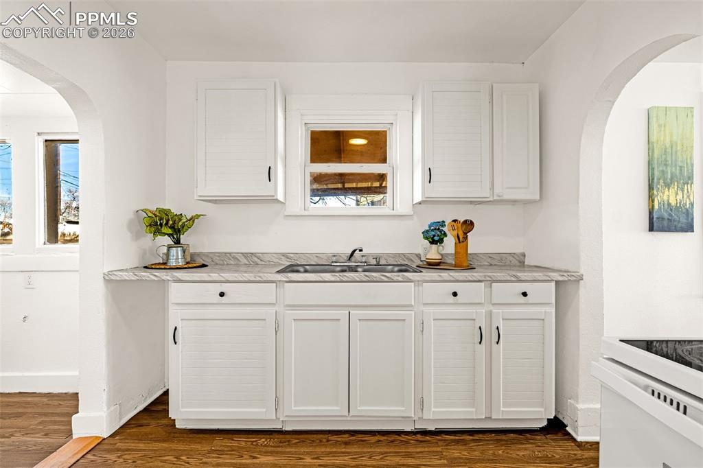 Image 13 of 38: No Description Available