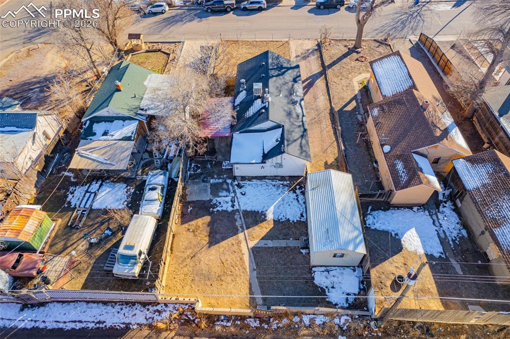 Image 34 of 38: No Description Available