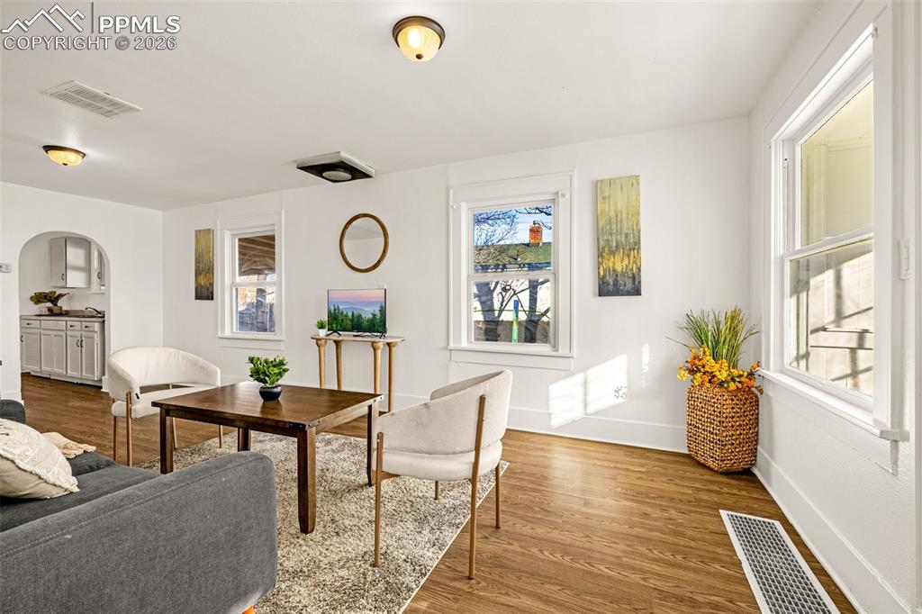 Image 7 of 38: No Description Available