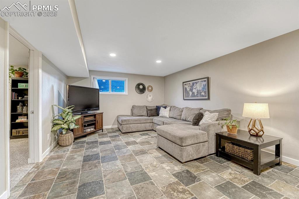 Image 12 of 50: Living Room