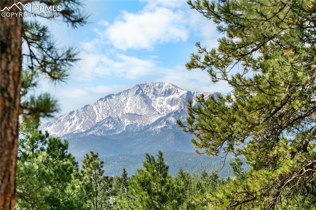 Image 9 of 11: View of mountain feature