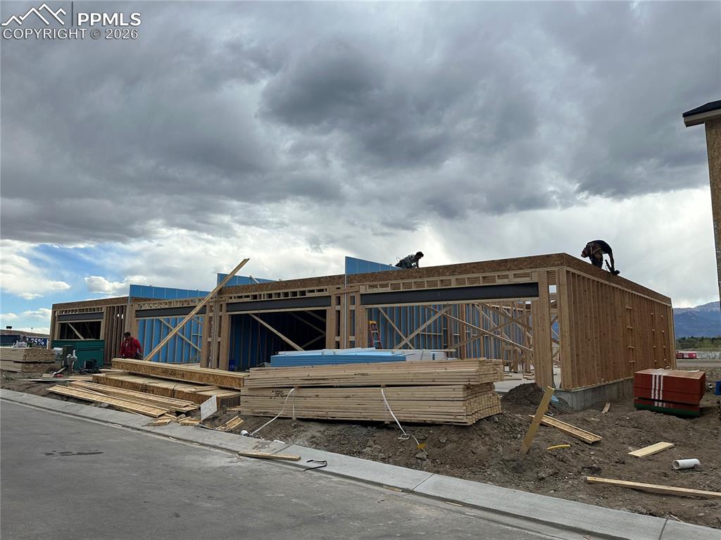 Image 4 of 40: Other