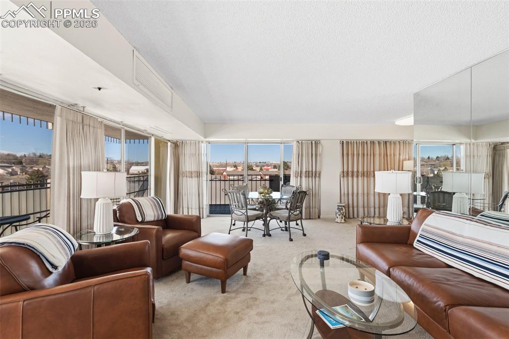 Image 21 of 38: Living Room