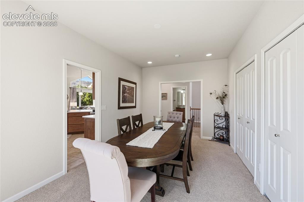 Image 9 of 36: Dining Area