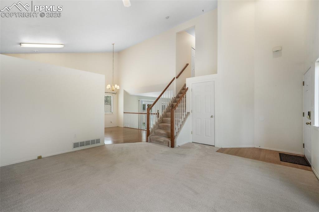 Image 5 of 45: Floor Plan
