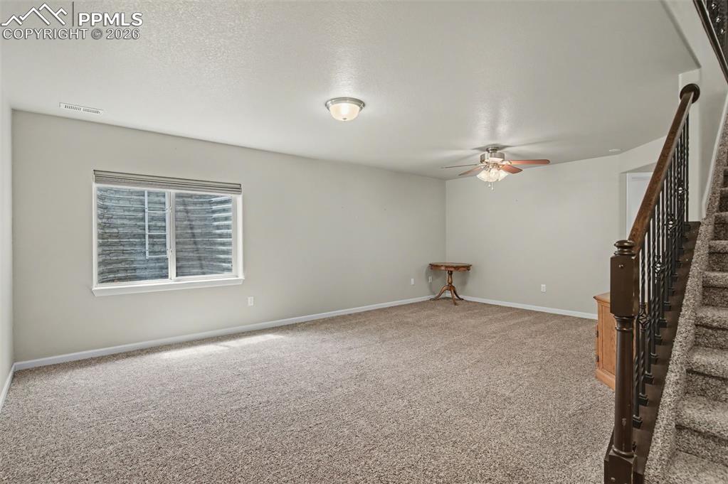 Image 19 of 30: Living Room