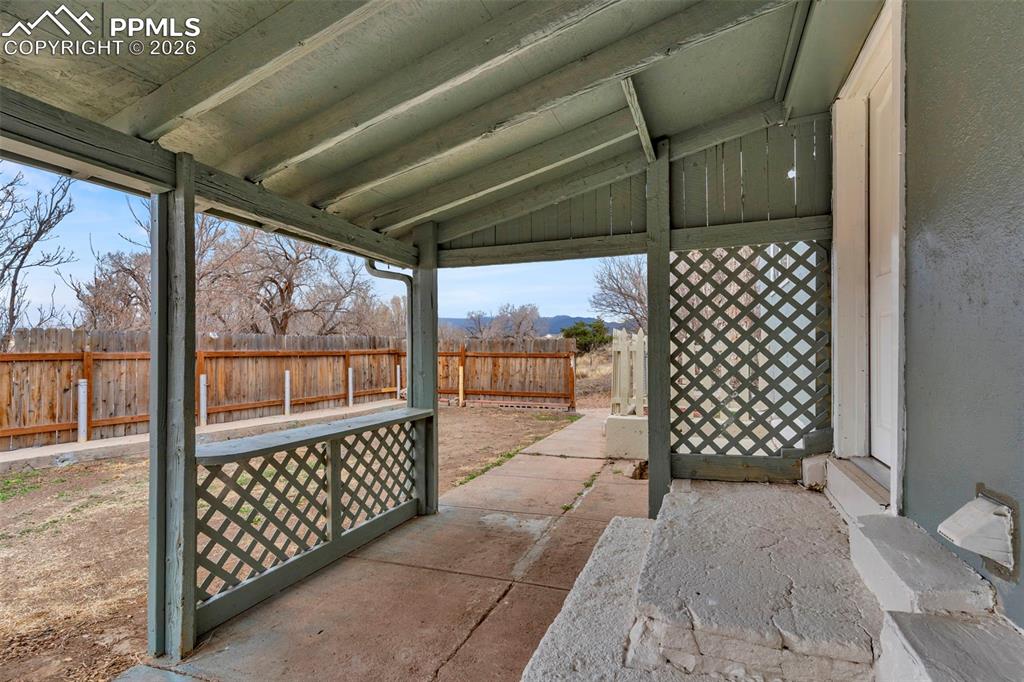 Image 22 of 37: Patio