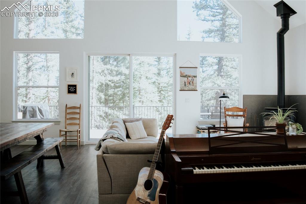 Image 8 of 42: Living Room