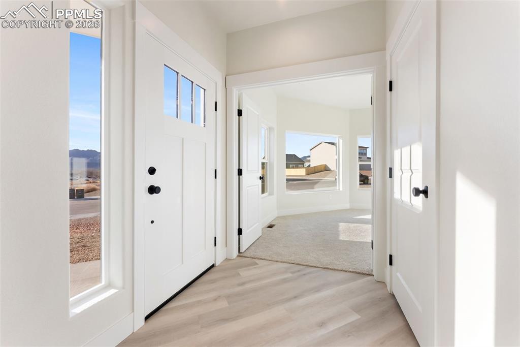 Image 15 of 39: Entry