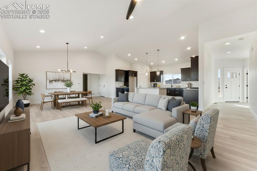 Image 3 of 39: Virtually Staged