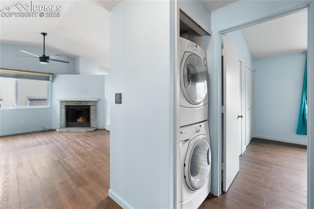 Image 21 of 37: Laundry