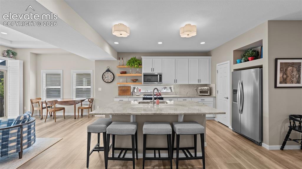 Image 5 of 38: Kitchen