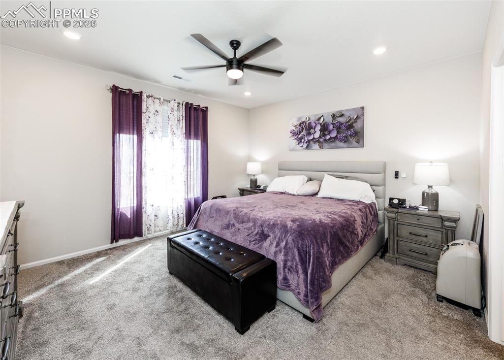 Image 12 of 34: Bedroom