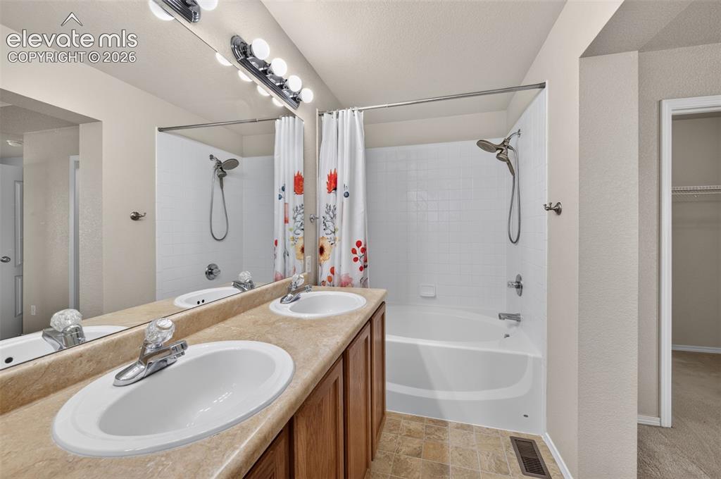 Image 19 of 37: Master Bathroom