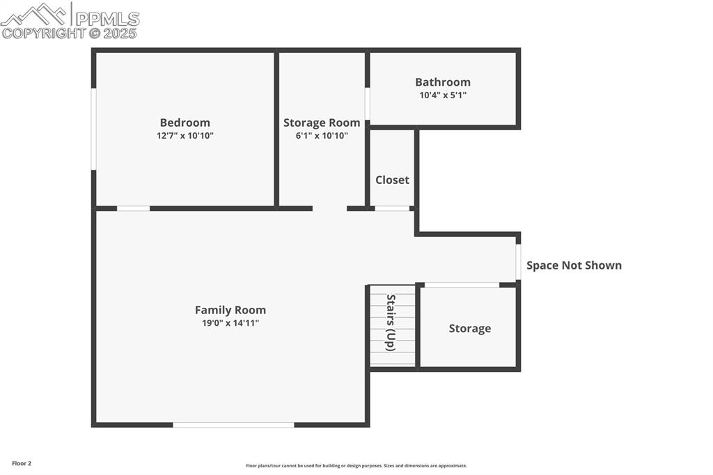 Image 27 of 50: View of floor plan / room layout