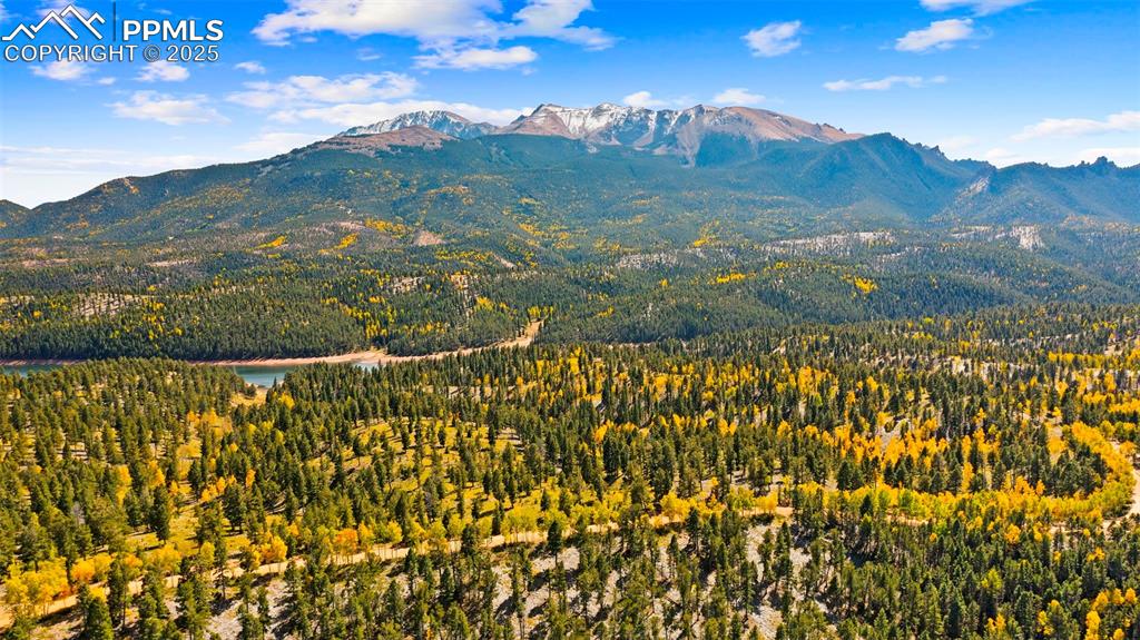 Image 43 of 50: View of mountain background