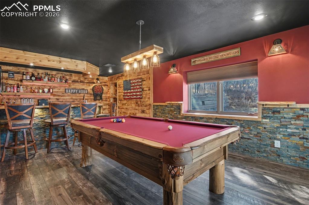 Image 44 of 50: Recreation Room