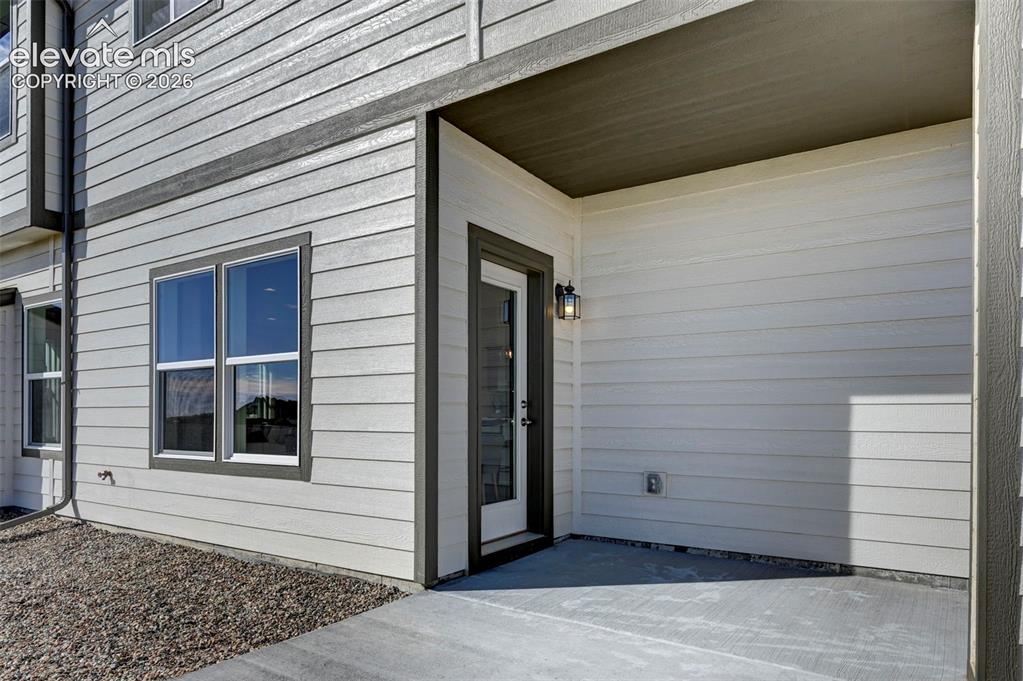 Image 27 of 27: Photos of previously built model. Some options will vary