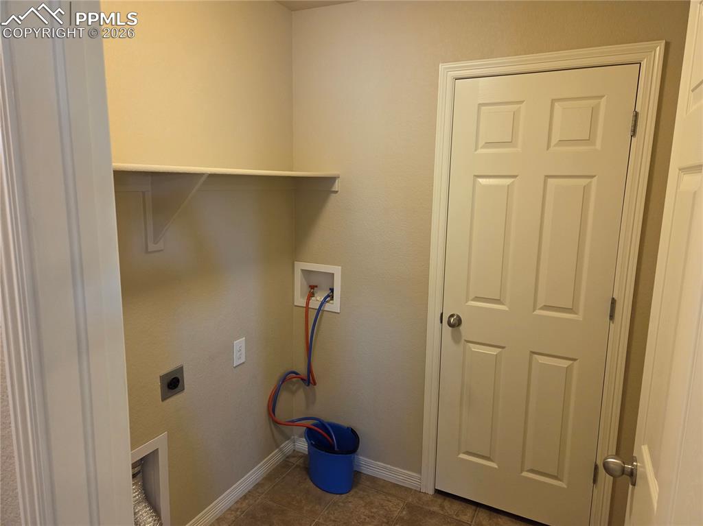 Image 30 of 43: Laundry