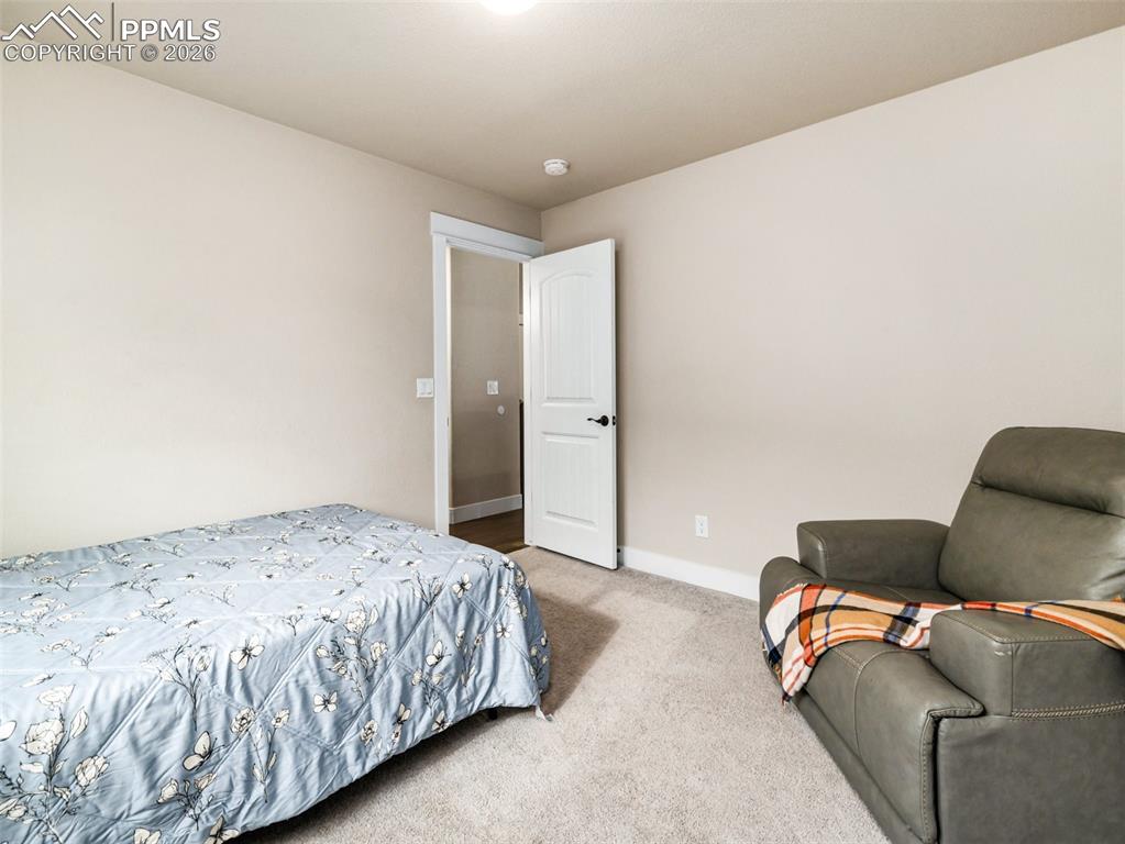 Image 21 of 37: Bedroom