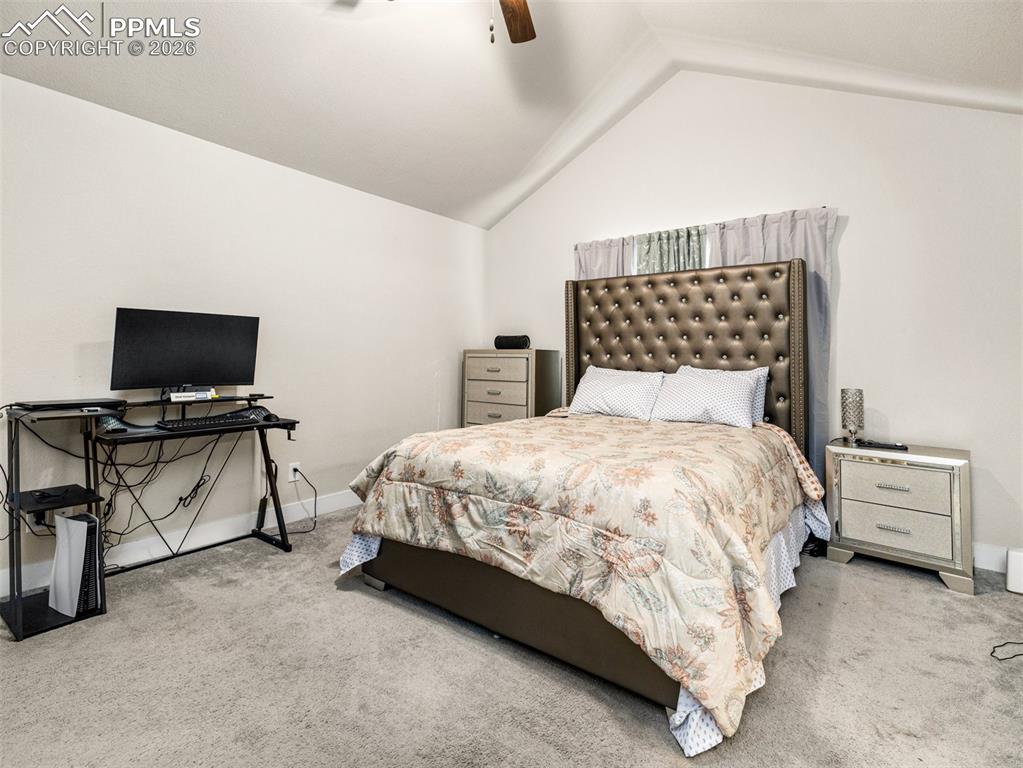 Image 22 of 37: Bedroom