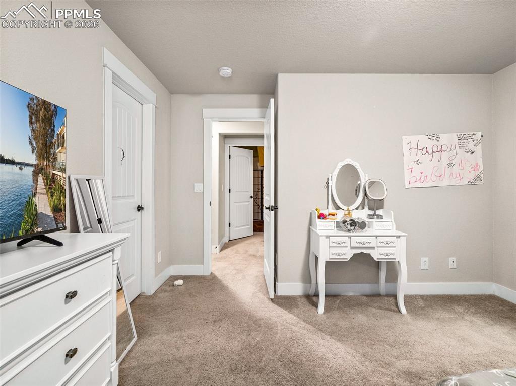 Image 28 of 37: Bedroom