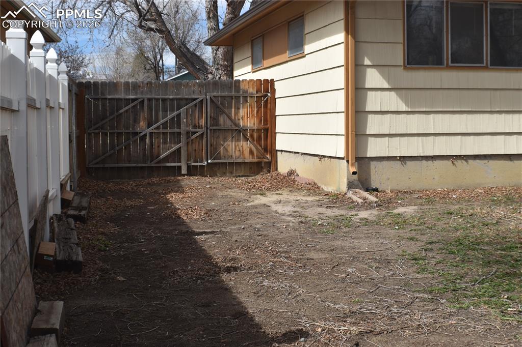 Image 27 of 32: Other